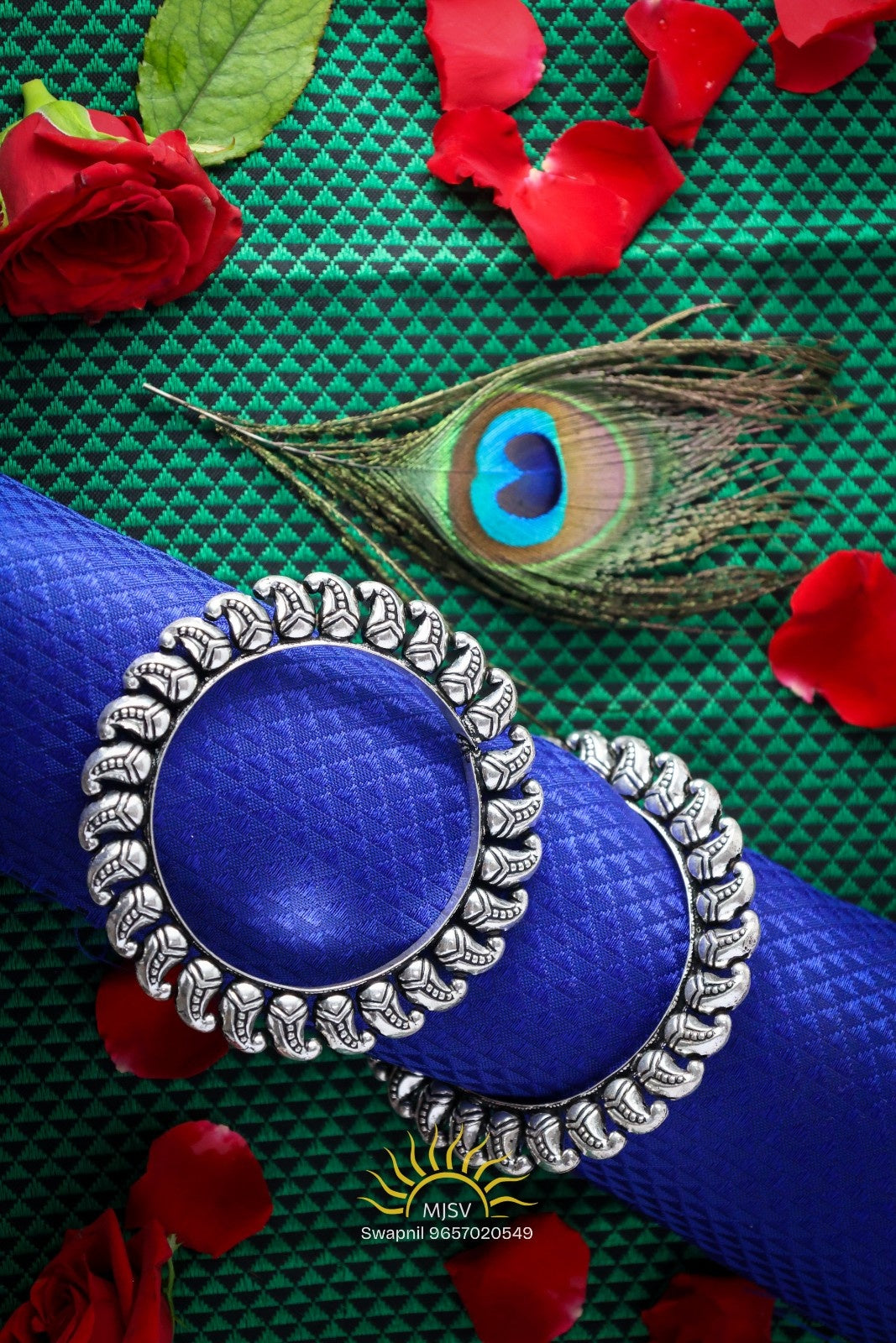 Silver Oxidised Kavya Bangles