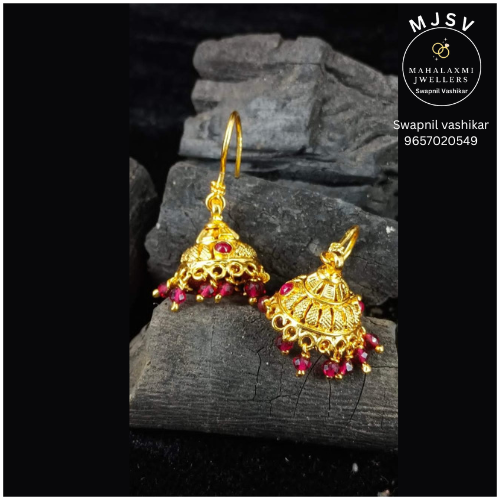 Silver Ishani earrings with gold coated