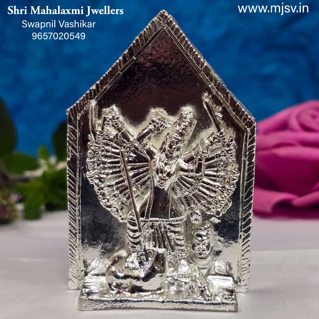 Saptshrungi 3d taak in silver