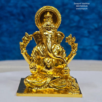 Ganesha idol in traditional Pattern Panchdhatu 3 inches